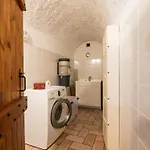 Alp House - A 10' Da Aosta Con Giardino Privato 度假居 Roisan