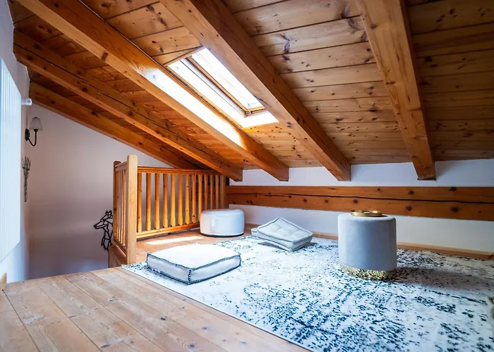 Alp House - A 10' Da Aosta Con Giardino Privato * Roisan