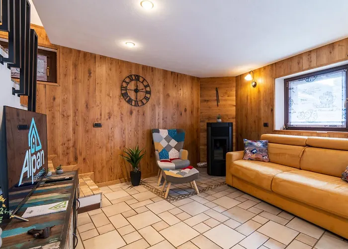 Alp House - A 10' Da Aosta Con Giardino Privato *