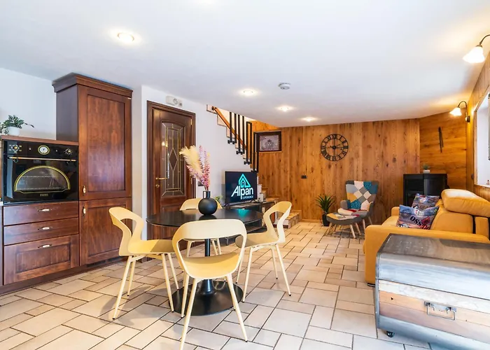 Alp House - A 10' Da Aosta Con Giardino Privato * Roisan