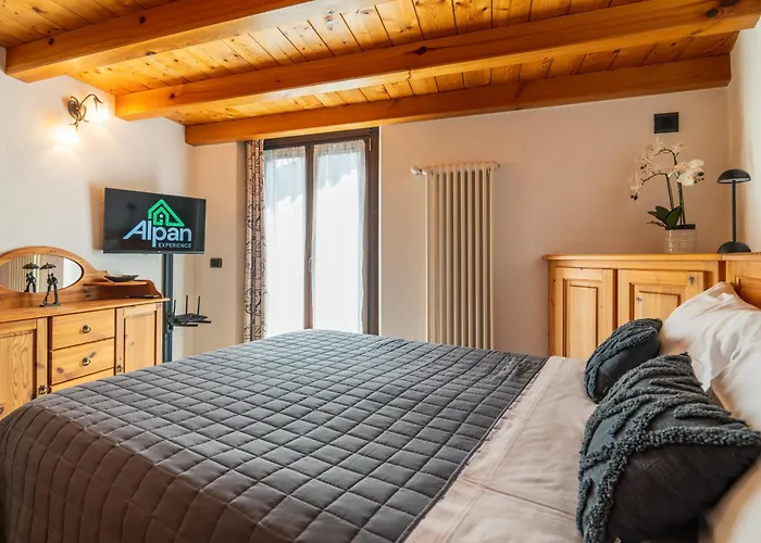 Holiday home Alp House - A 10' Da Aosta Con Giardino Privato *